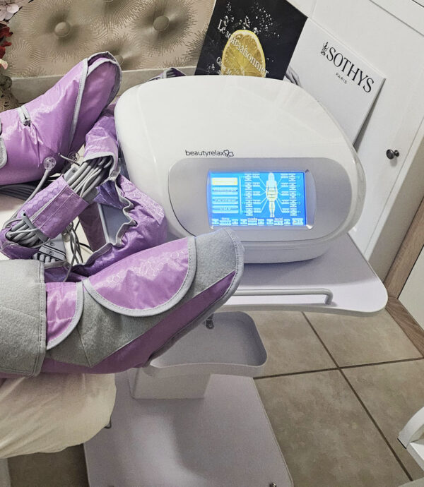 Stoleček na kolečkách BeautyRelax Universal