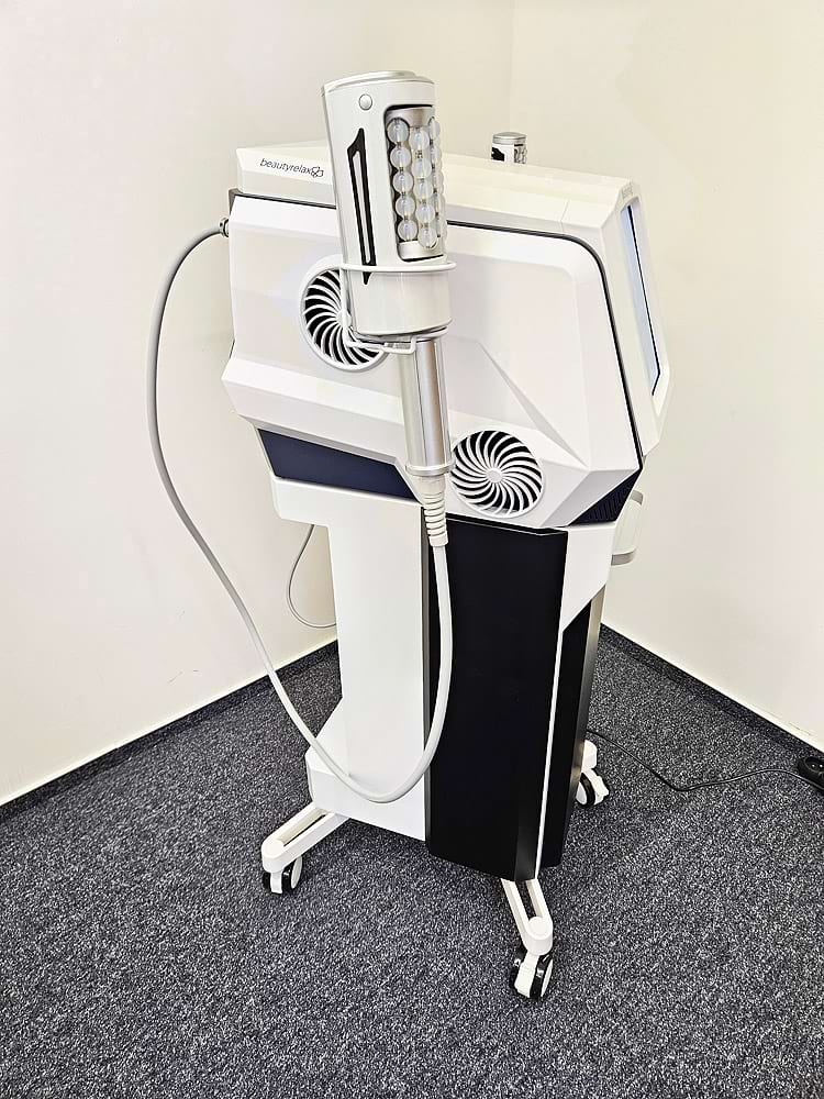 Masážní přístroj na celulitidu BeautyRelax Rollskin Madero Professional Twin Studio